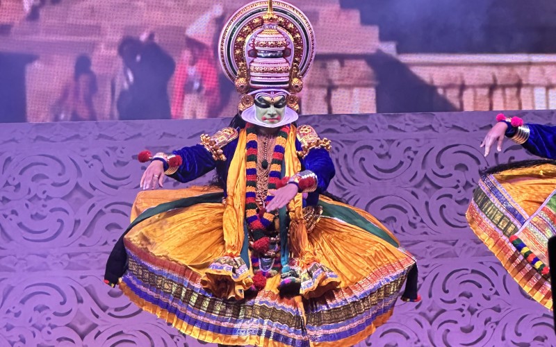 Bhopal dancer in traditional outfit