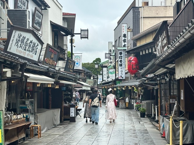 Tokyo Shibamata street