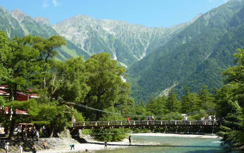 Kamikochi green landscape