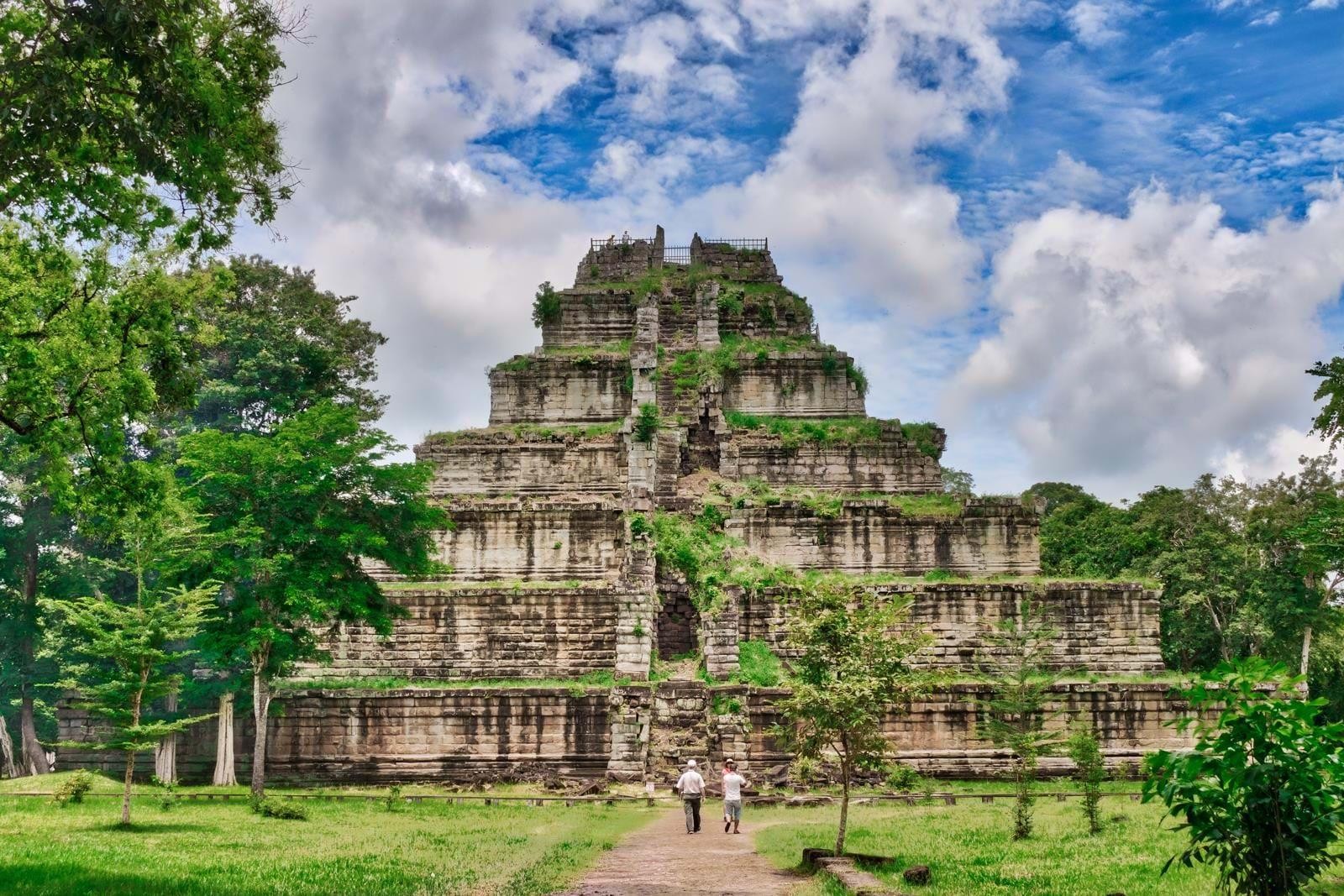 Koh Ker and Beng Mealea