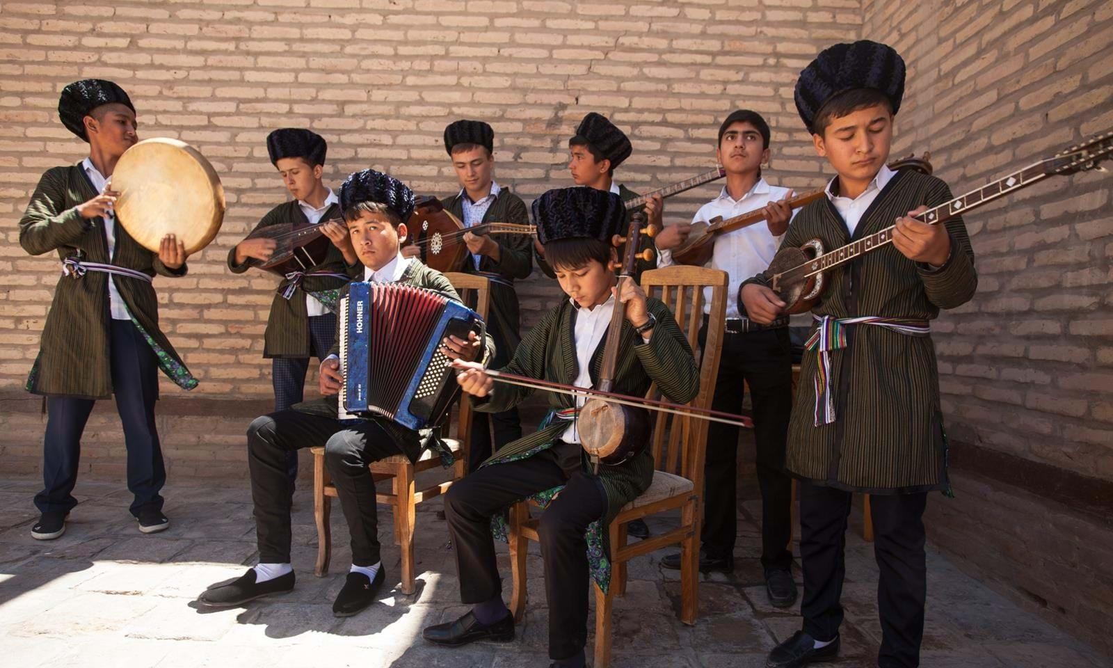 Uzbek Music