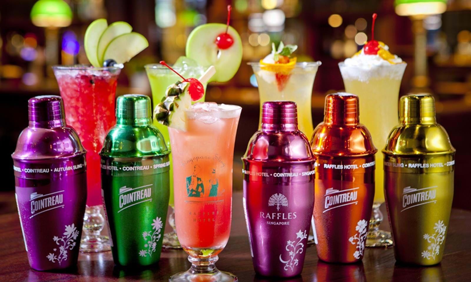 A Singapore Sling at Raffles