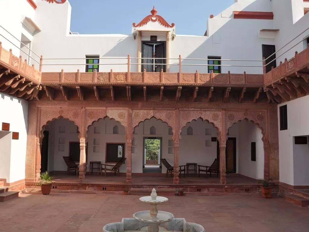Chandra Mahal Haveli