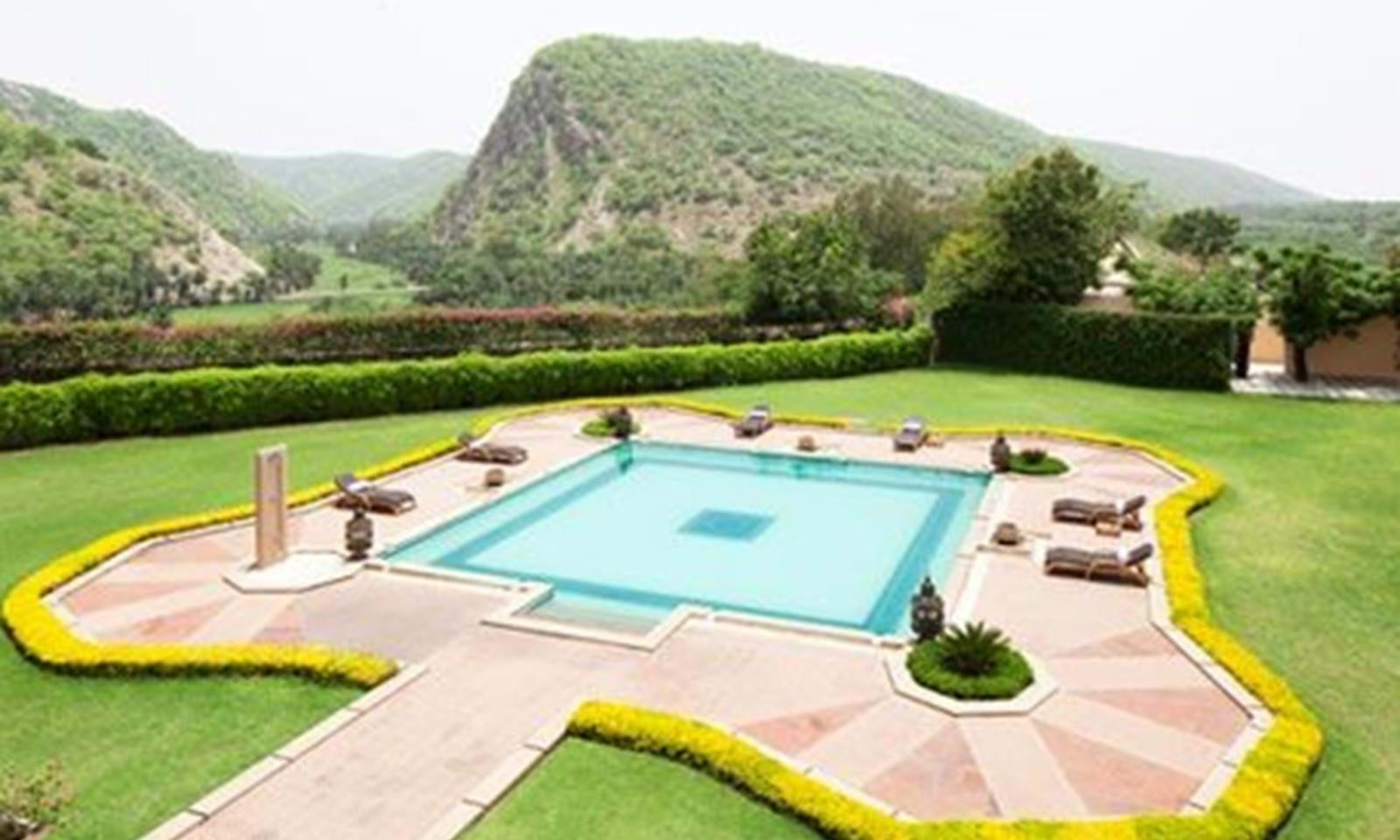 Gateway Hotel Ramgarh Lodge
