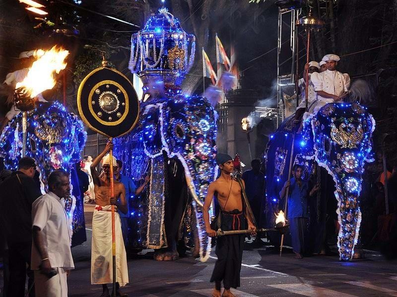 Esala Perahera Festival Tour