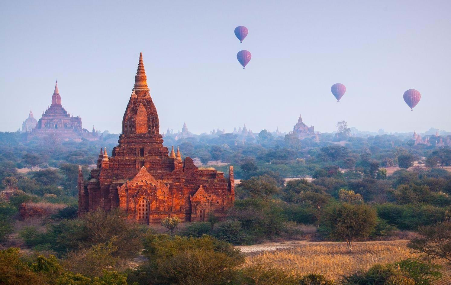 Essential Myanmar 