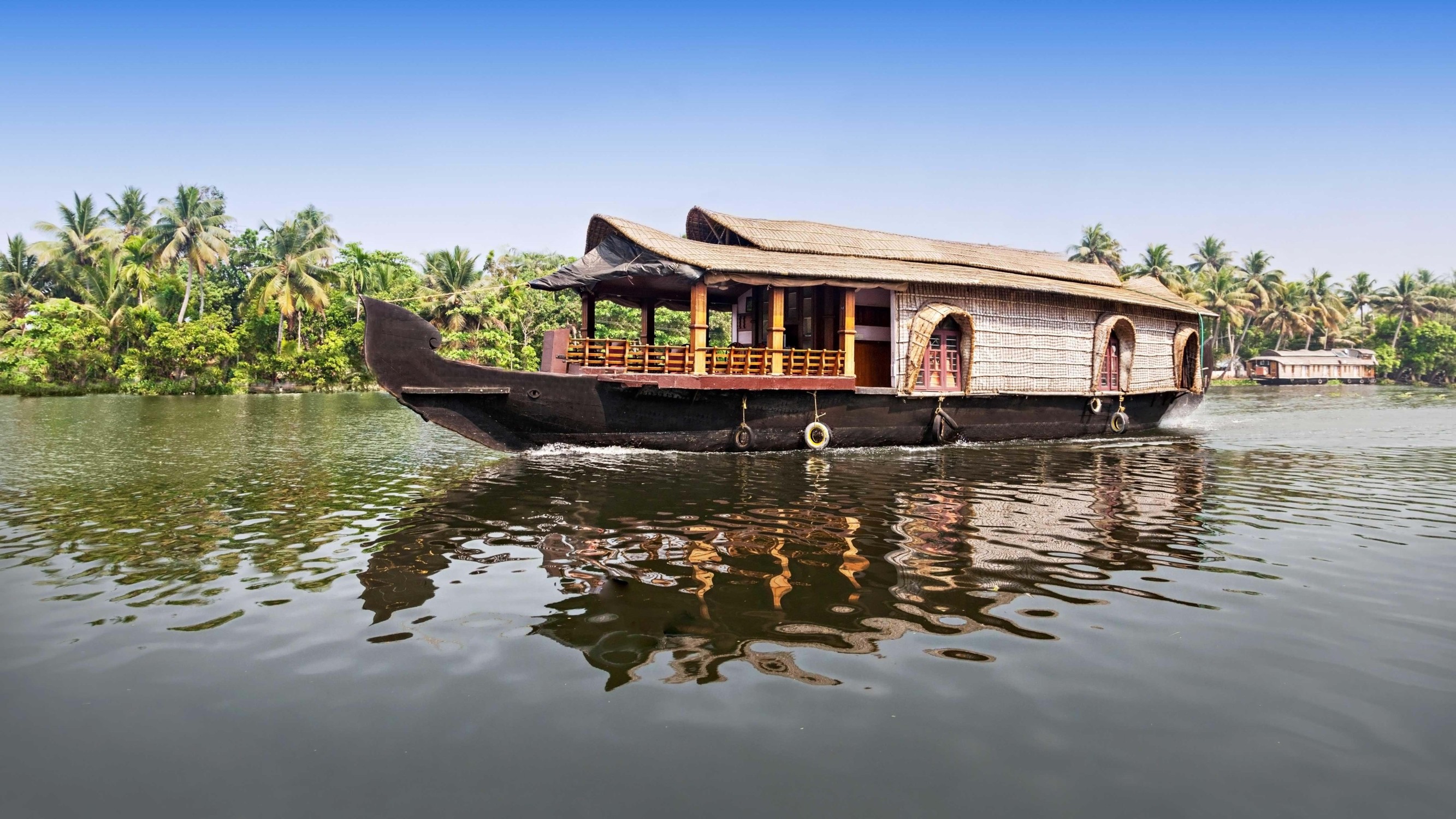 Golden Triangle and Kerala Backwaters 
