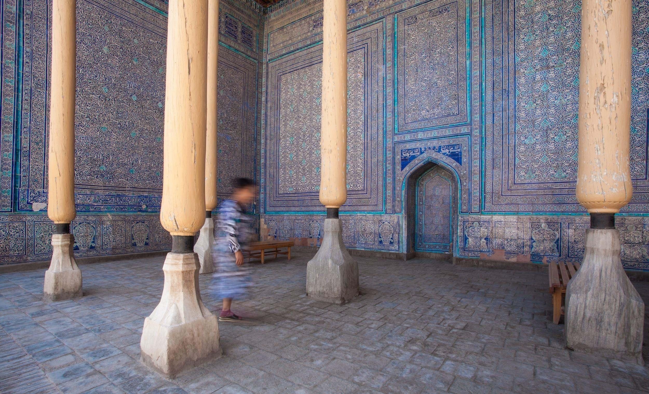 Great Cities of the Silk Road