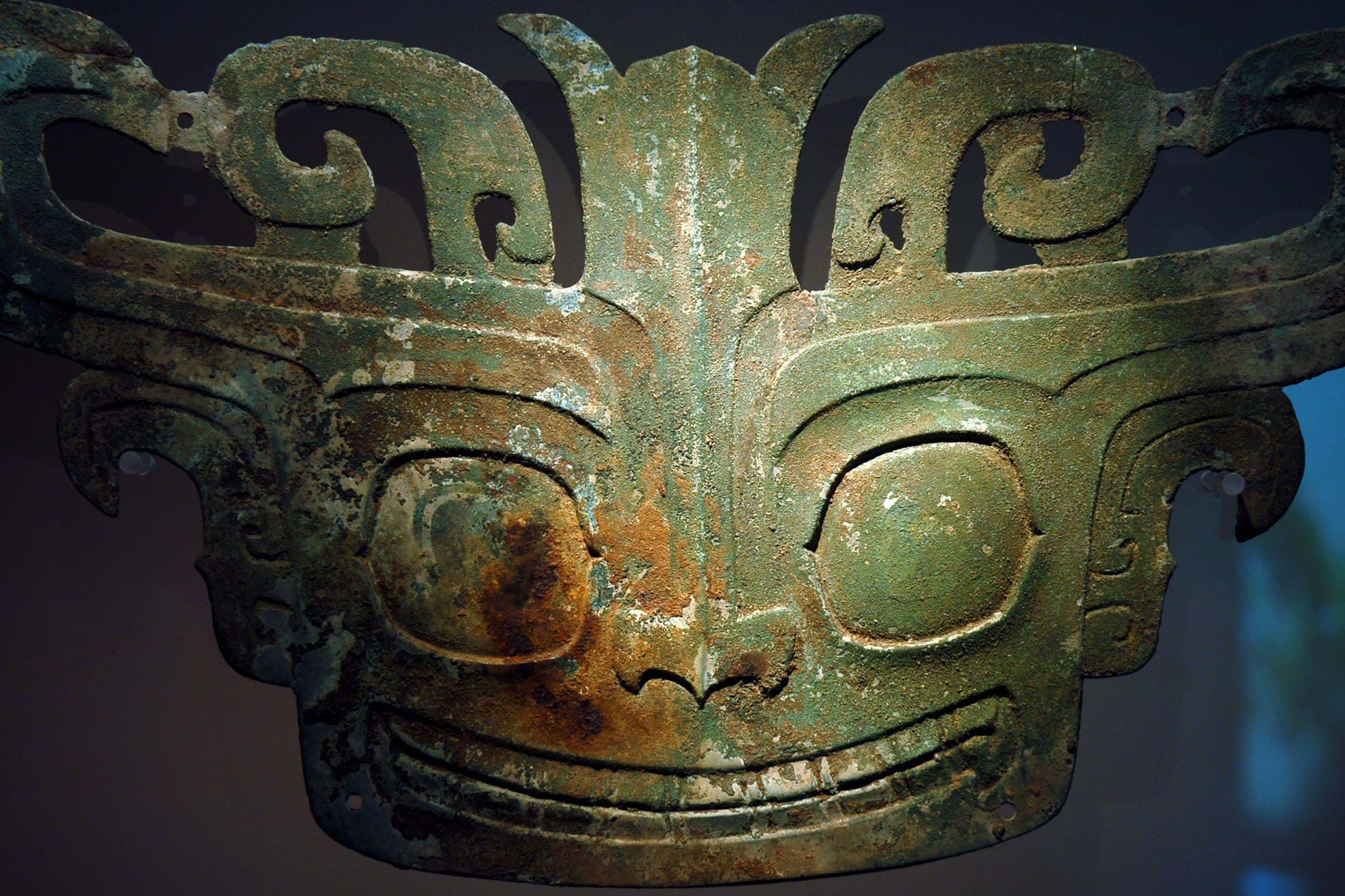 Small Group Tours & Luxury Holidays inc. Sanxingdui | TransIndus