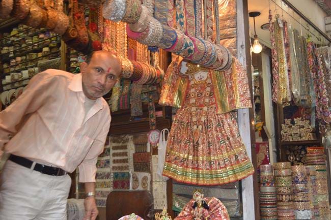 Ahmedabad Textile Market, wholesale cotton cloth, dress and saree market